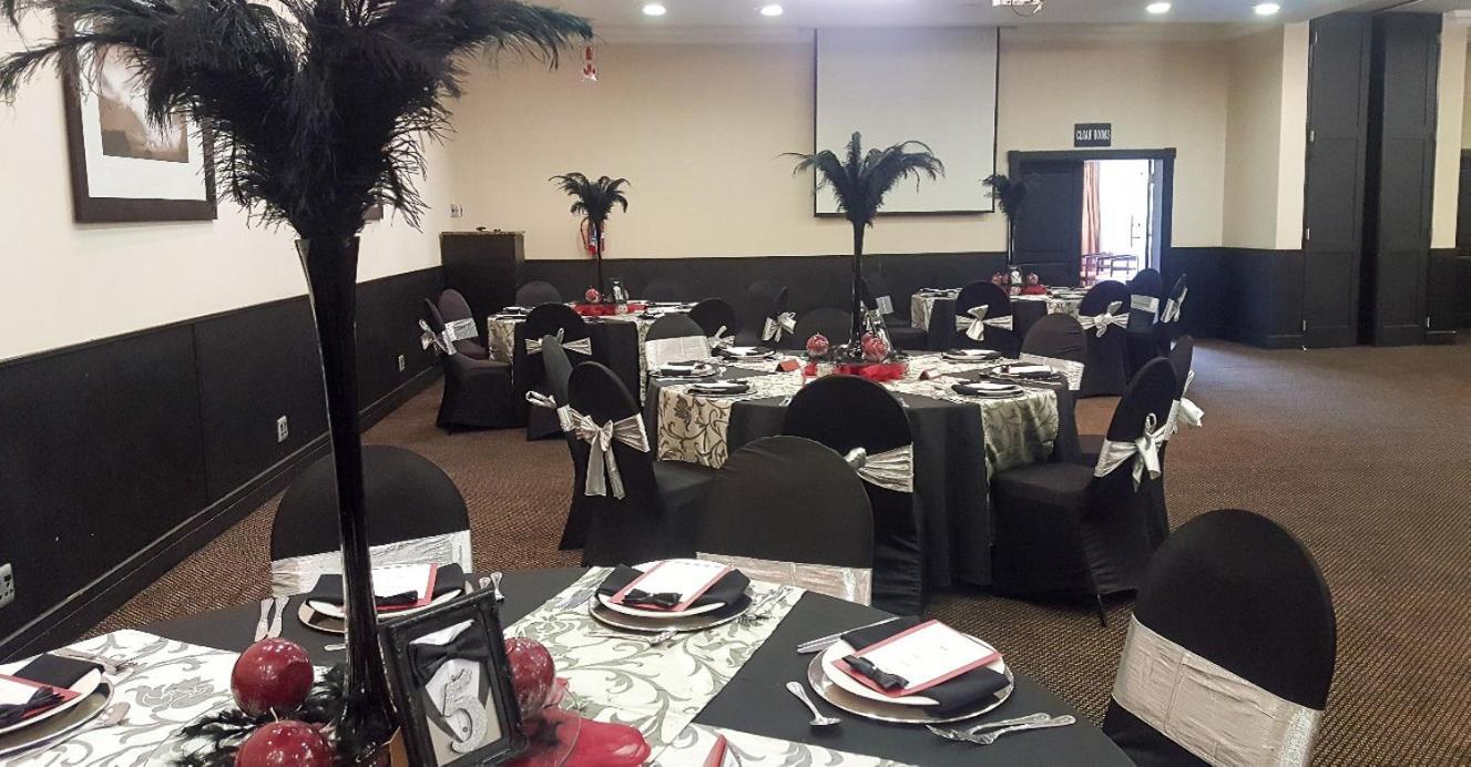 Safari Hotel & Convention Centre Rustenburg Buitenkant foto